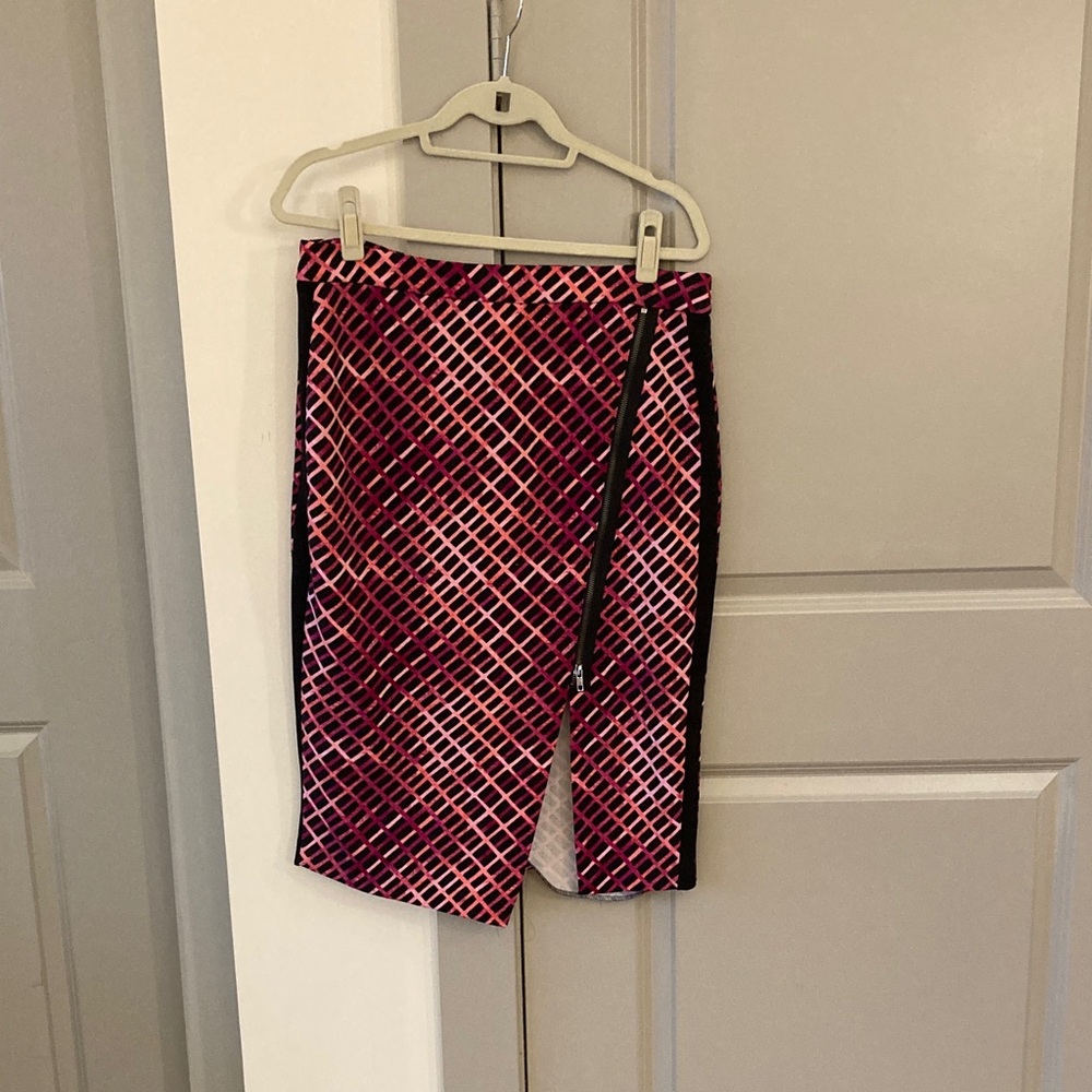 Worthington Women’s Pink and Black Skirt